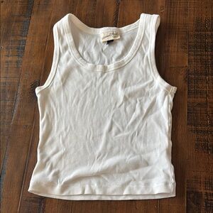 Universal Thread White Fitted Tank Top Camisole